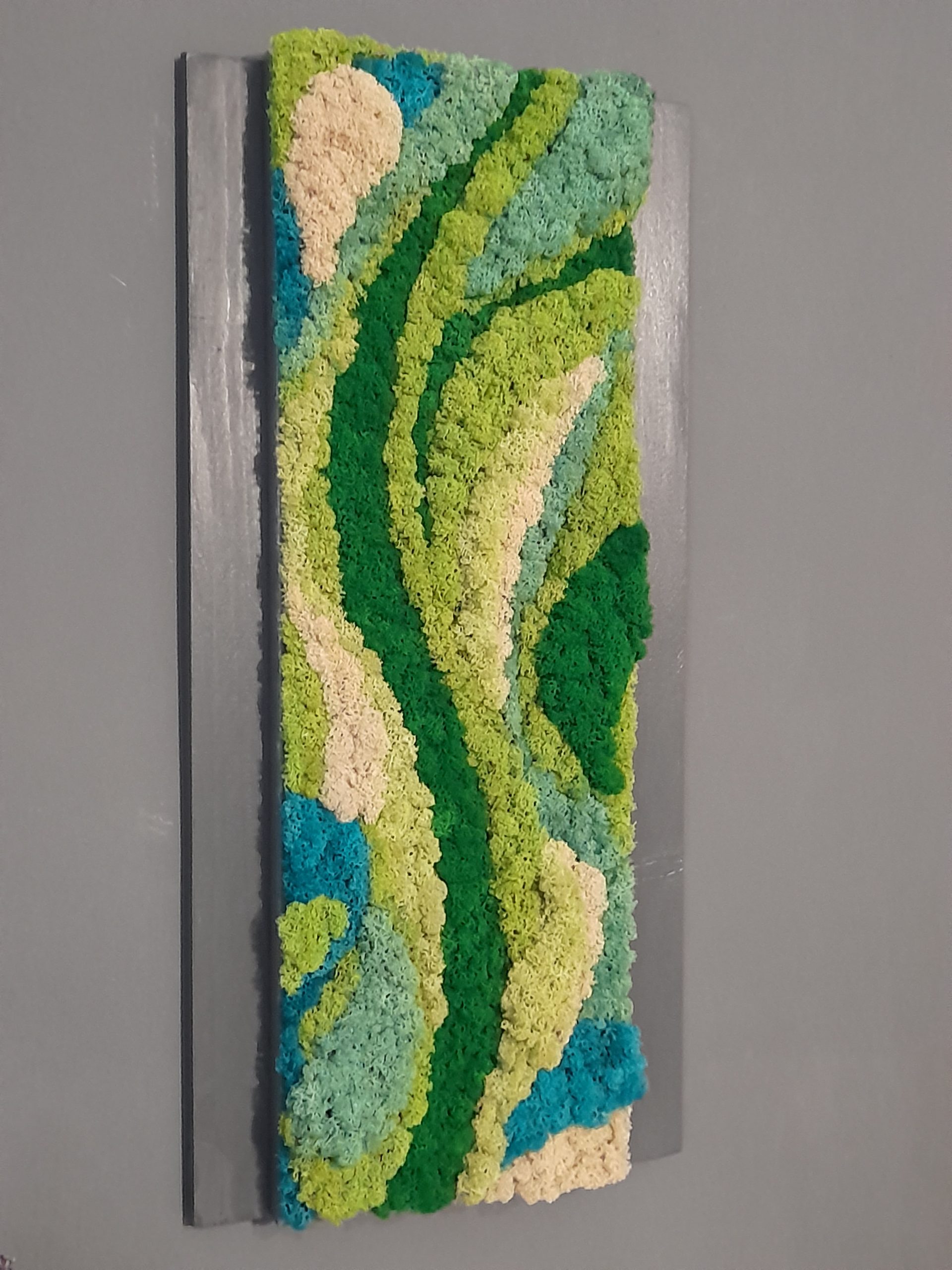 Tablou abstract, 3D, cu licheni naturali stabilizați, în tonuri degrade: azur intens, verde alpin, verde smarald, pana la alb natural - imagine 6