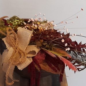 Decorațiune cu plante naturale stabilizate și licheni, în vas ceramic handmade/50x35 cm